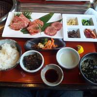 焼肉 べこ亭 たまプラーザ本店 - 