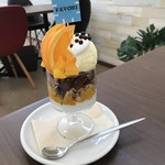 ファヴォリ - オレンジのパフェ