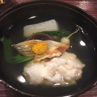 寿こう - お椀：とらふぐのしんじょう