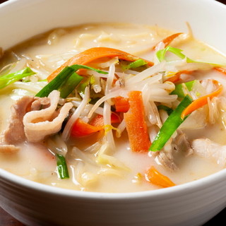 手打らーめん まるち_0