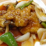 中国小皿料理とお酒の店  花凛 - 特製酢豚￥３８０