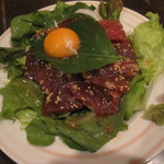 稲村ヶ崎食堂 - 三崎マグロのユッケサラダ 
