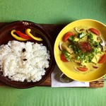 スプーンソング - 鮭と豆腐のモーリー(Molee) 1,200円