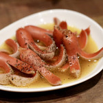 餃子とスパークリング バブルス - 赤タコウインナー