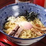 東京煮干屋本舗 - 温玉油そば