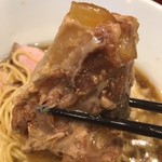 麺屋CHIKUWA - 圧倒的存在のパイカの煮込み