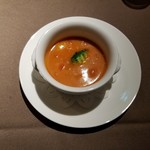 レストラン サロン - 干し鱈と海老のトマトスープ バカラオ風