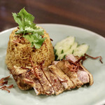 酒とタイ料理 ピッサヌローク - カオモックガイ（タイ風鶏肉の炊き込みご飯）