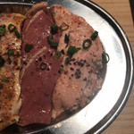 永秀 - 腸(超)肉皿。
      旨し。