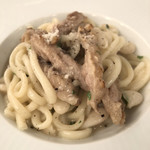 アンティカ オステリア バーチョ - 鶏セセリ 白インゲン豆 パルミジャーノ ピーチ