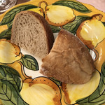 アンティカ オステリア バーチョ - 自家製パン