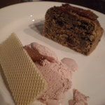 弥栄 - いちじくのケーキ