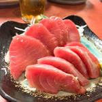 みたかや酒場 - まぐろ刺し