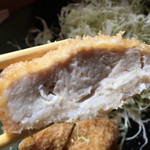 チキンカツも美味しい。