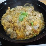 登利亭 - 対馬地どり親子丼アップその１