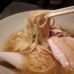 中細ストレート麺