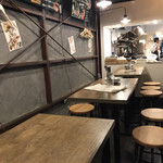 BISTRO Grill-Griller-Grillest - 店内1階