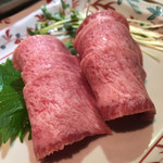 あか牛焼肉専門 和牛一頭流 肉萬 - 