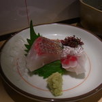 割烹くずし 徳多和良 - 天然鯛 松皮造り