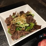 Yakiniku Tajiri - 塩タンさっぱりサラダ