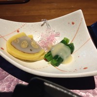 馬桜 下通り店 - 辛子レンコン・人文字のぐるぐる