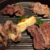 馬桜 下通り店 - カルビ・ロース・ヒモ・ハラミ
