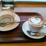 ロールケーキ、カプチーノ