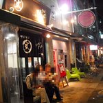 細い路地にあり非常にわかりにくい立地