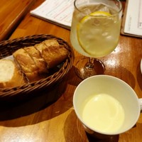 シャンパン食堂 - 