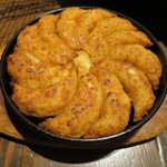 九州 熱中屋 - 博多鉄板一口餃子