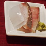 竹亭にしき - 右から ブリ、鰆、イカ