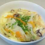 杉屋餃子 - 夏ぐらいから期間限定で出てる【酸辣湯餃子】