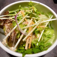 東京焼肉 平城苑 銀座5丁目店 - サラダ