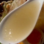 【2018.12.8(土)】焼きあご塩(並盛・150g)850円＋海老ワンタン200円＋焼き海苔と味玉150円のスープ