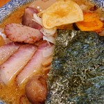 らーめん森や。 - カリフリちゃーしゅーめん・味噌・はるゆたか・カリフリ味玉増し