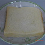 マルエーベーカリー - しっとり食パン（半斤347円）