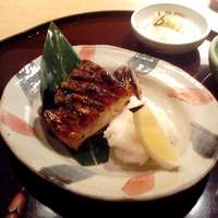 伊豆の旬 やんも 丸の内店 - さば塩焼