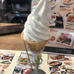 京王高尾山温泉 極楽湯 - ソフトクリーム 300円
