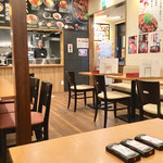 カルビ丼とスン豆腐専門店 韓丼 - 店内
