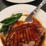 98089770 - 豚ロースのグリエ バーベキューソース(りんご・玉葱・にんにく入り)