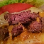 No.18ダイニングバー - ミディアムレアな鮮やかなピンク色