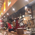 フォカッチャディレッコ500 - 店内の雰囲気。カウンター席から。