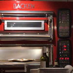Focaccia Di Recco 500 - 店内のオーブン。これでフォカッチャディレッコを焼き上げます。