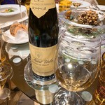 ロオジエ - フンブレヒト リースリング ランゲン・ド・タン スパイシーなコンソメとキャラクターの相乗！！