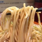 ラーメン梅 - 麺
