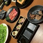 Kokusangyuu Yakiniku Tabehoudai Nikushou Sakai - 