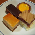 串家物語 - デザートのプチケーキ