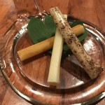 森の賢者 - まーじゅんさんのストリングチーズ３種盛りチーズ