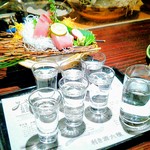 いかの墨 - 利き酒６種越後めぐり（各40ｍｌ＋和らぎ水（麒麟山　山水付）