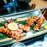 いかの墨 - 串焼き盛り合わせ
